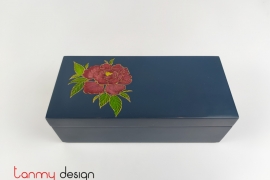 Rectangular lacquer box engraved with confederate rose 10*22*H8cm